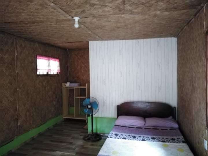 Why Not Restobar Cottages ซาบัง ภายนอก รูปภาพ