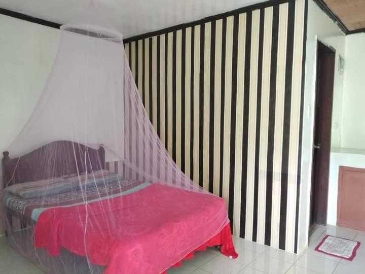 Why Not Restobar Cottages ซาบัง ภายนอก รูปภาพ
